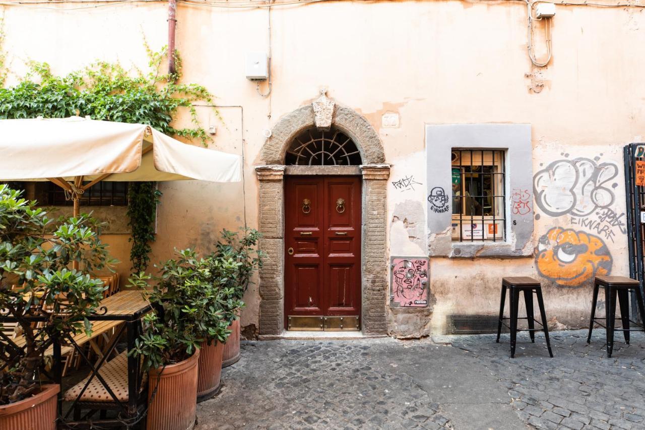 Iflat The Trastevere's Stairway Apartment Rom